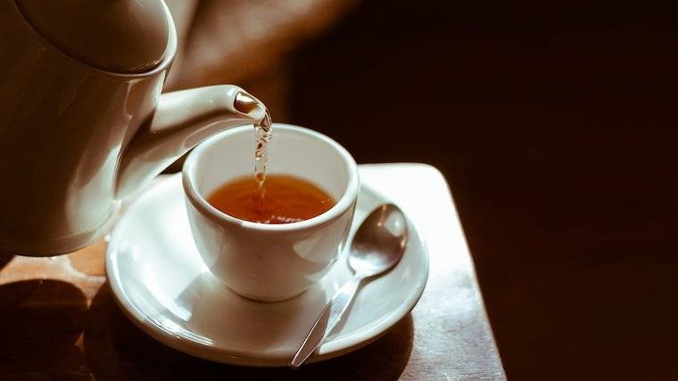 摇着喝的奶茶“新物种”，号称是香飘飘升级版