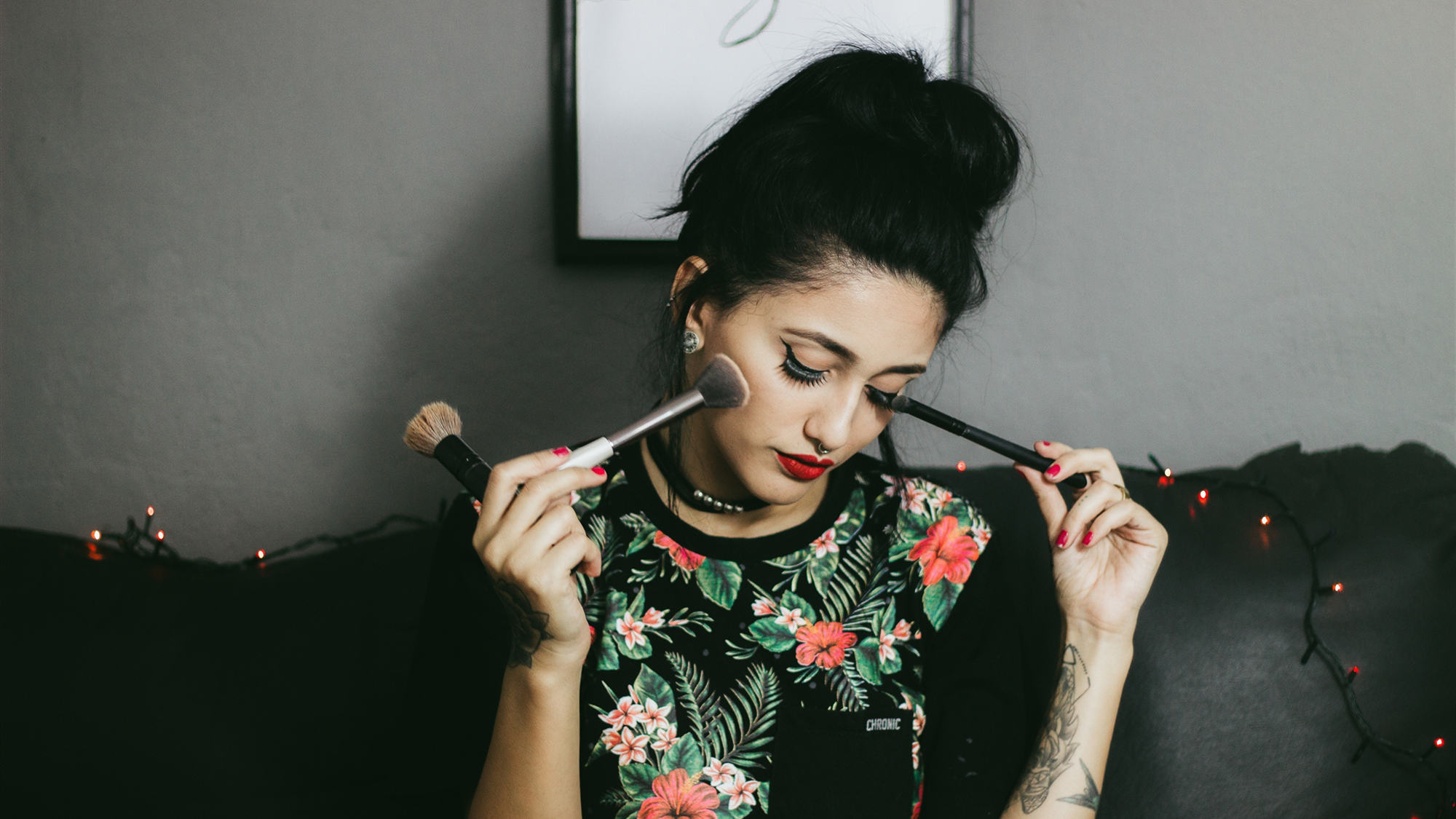 兰蔻、香奈儿的高价化妆刷,都产自这个河北小县城