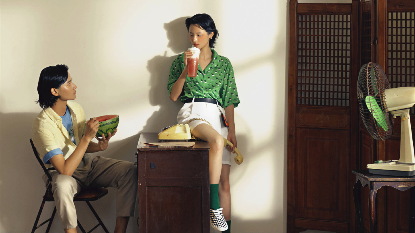 怎么把“便宜货”卖出高级感？跟喜茶、乐乐茶学学套路