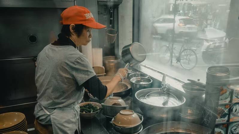 餐饮关店潮背后：得女生者得天下？