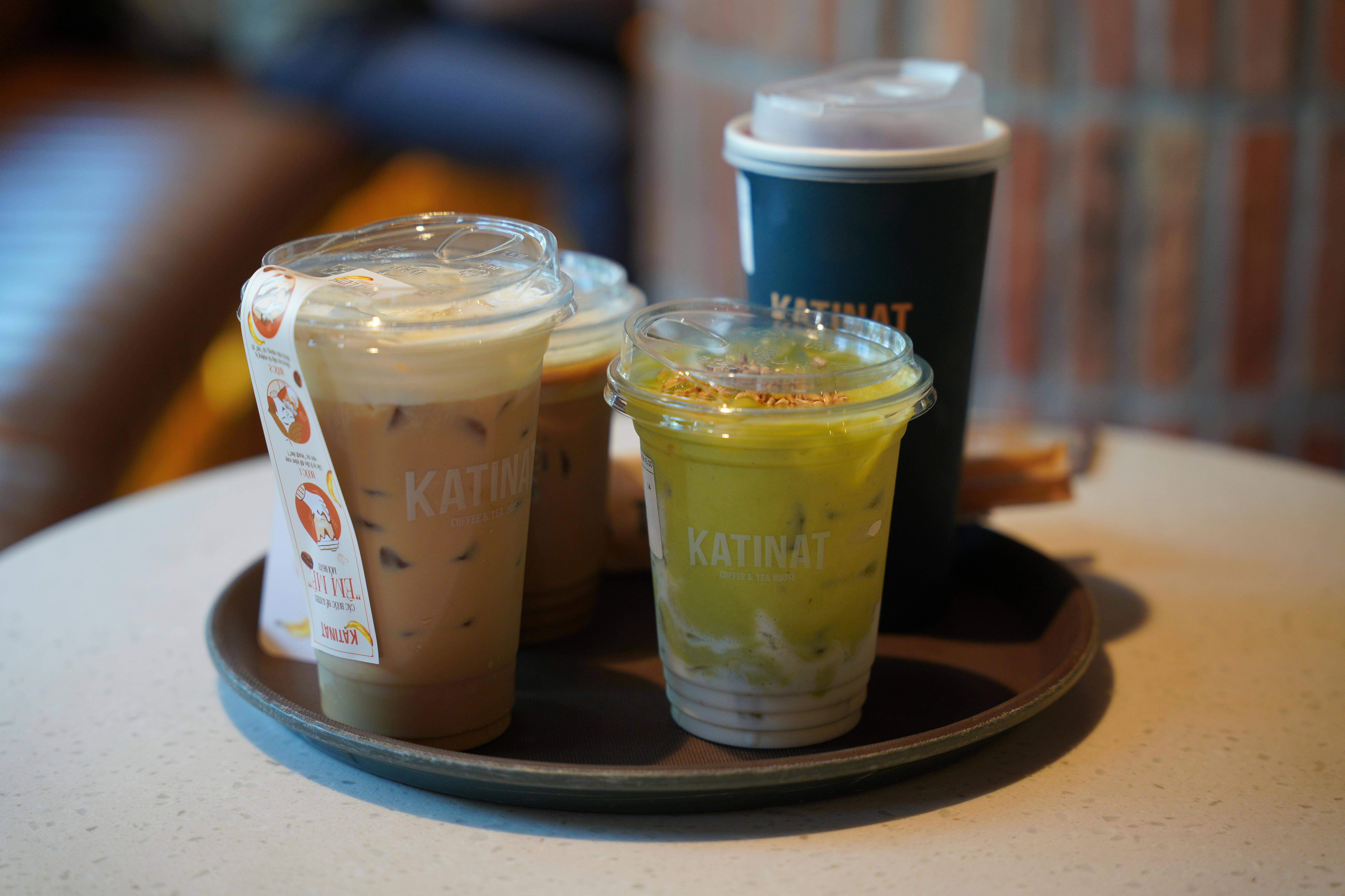 新茶饮的“鱿鱼游戏”：为什么所有品牌都在2025年抢着上市？